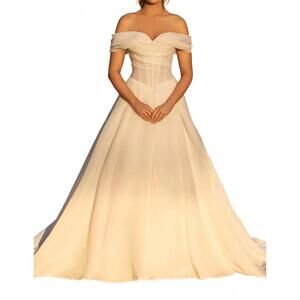 NEW SOPHIA TOLLI fairytale wedding dress with off-shoulder straps in ivory